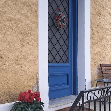 Yard Of Epicurus - η αυλή του επίκουρου Сasa de vacaciones