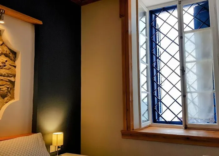 Yard Of Epicurus - η αυλή του επίκουρου * Kato Gatzea