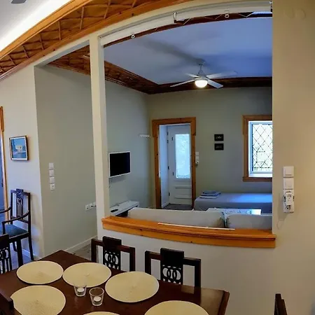 Yard Of Epicurus - η αυλή του επίκουρου Vakantiehuis Kato Gatzea