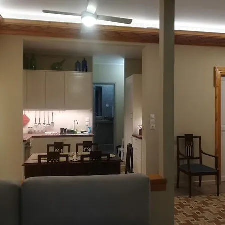 Yard Of Epicurus - η αυλή του επίκουρου Feriehus