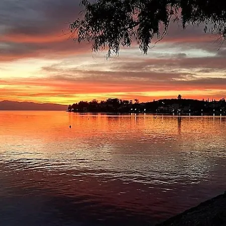 Vakantiehuis Yard Of Epicurus - η αυλή του επίκουρου