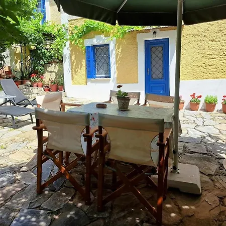 Vakantiehuis Yard Of Epicurus - η αυλή του επίκουρου *