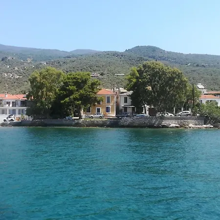 Yard Of Epicurus - η αυλή του επίκουρου * Kato Gatzea