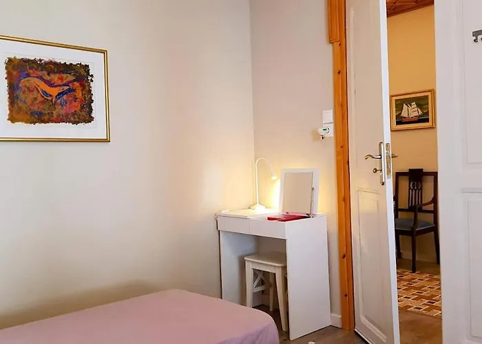 Yard Of Epicurus - η αυλή του επίκουρου Vakantiehuis