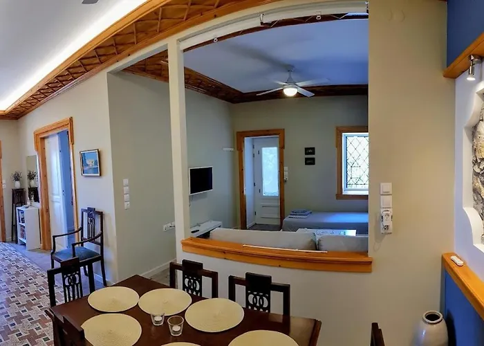 Yard Of Epicurus - η αυλή του επίκουρου Vakantiehuis Kato Gatzea