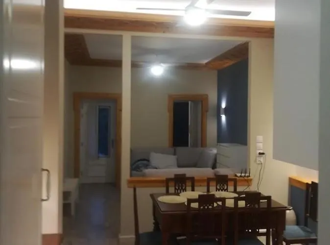 Yard Of Epicurus - η αυλή του επίκουρου