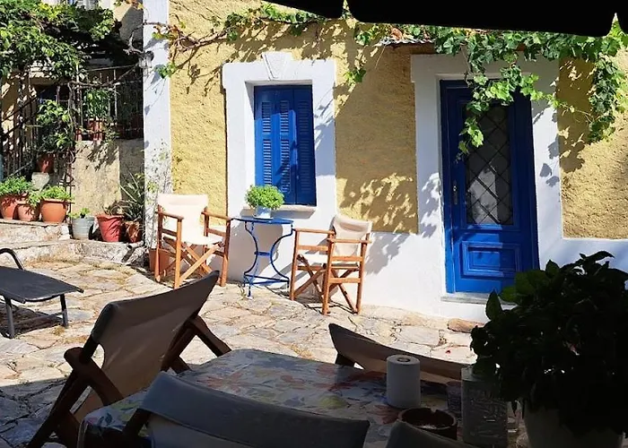 Vakantiehuis Yard Of Epicurus - η αυλή του επίκουρου Kato Gatzea