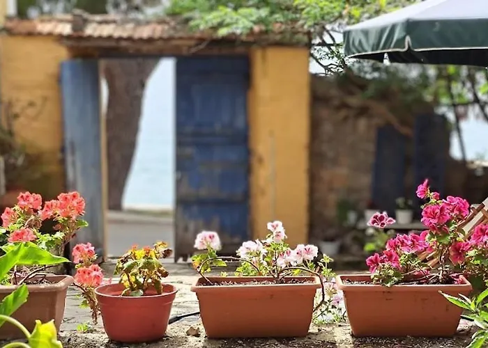 Yard Of Epicurus - η αυλή του επίκουρου Vakantiehuis